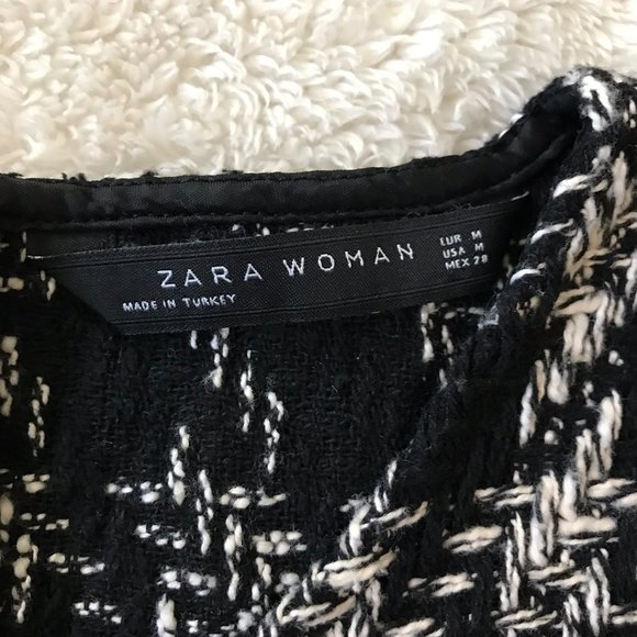 Zara Tweed Plaid Fringe Edge Top Black White M - Picture 3 of 5